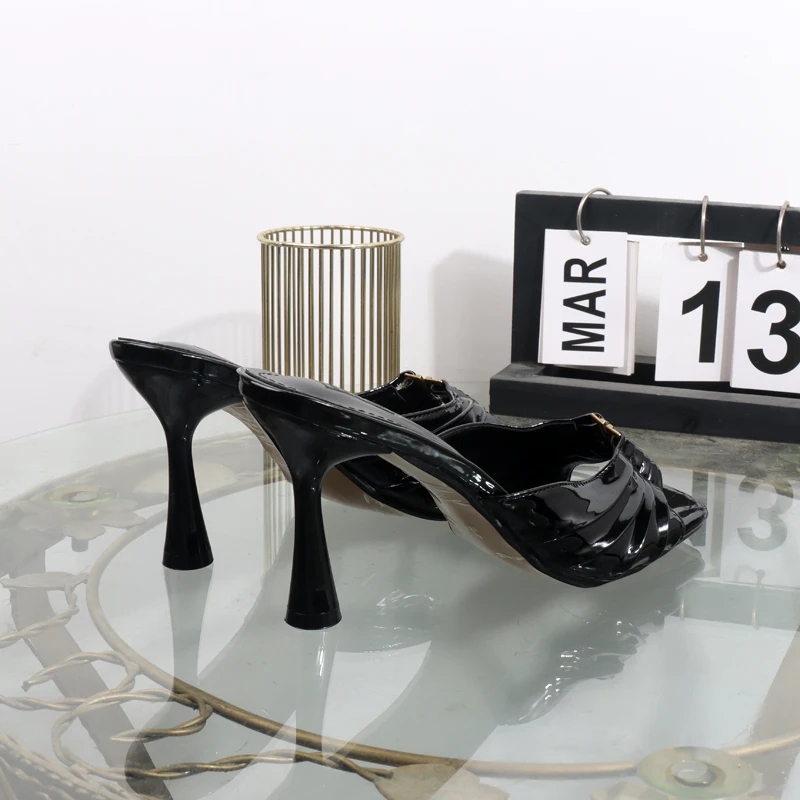 Tacones altos 2025, novedad de verano, zapatillas plisadas, dedos | Zapatos y calzado · Omeda.es - Imagen 6