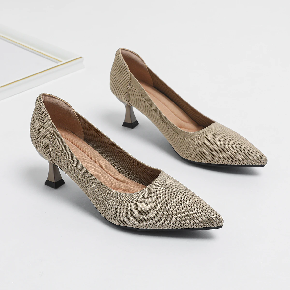 Tacones altos para mujer Patrón de moda Zapatos transpirables cómodos | Zapatos y calzado · Omeda.es