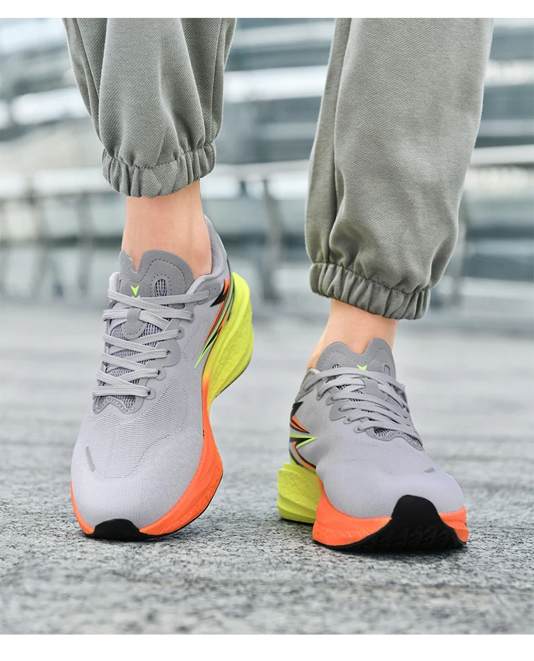 Zapatillas de correr para hombre y mujer, zapatillas deportivas | Zapatos y calzado · Omeda.es - Imagen 13