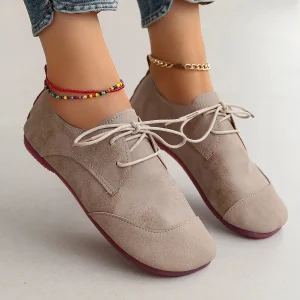 Zapatos planos para mujer, mocasines, zapatillas deportivas | Zapatos y calzado · Omeda.es